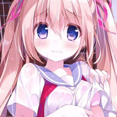 女子挖野菜挖到大蛇 双方都吓坏了